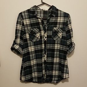 Relaxed flannel top
